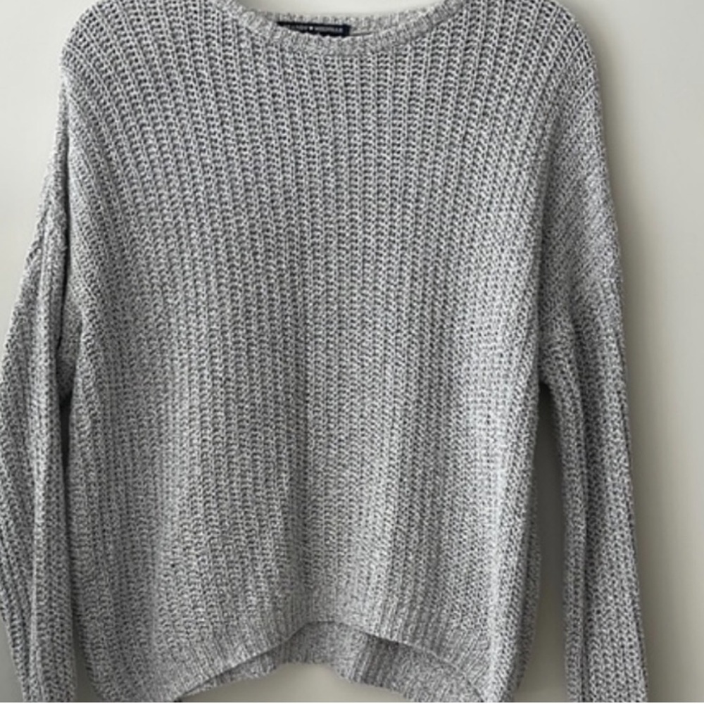 brandy melville sweater!!